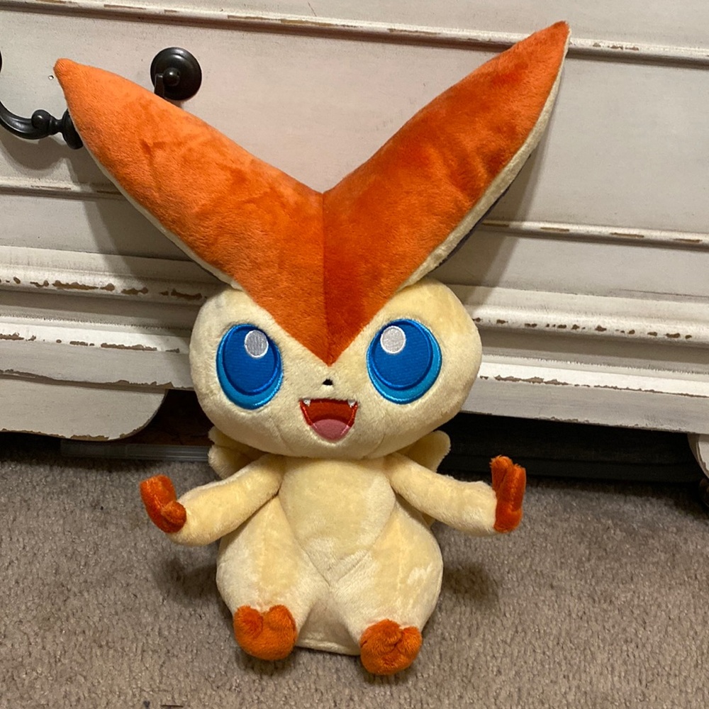 RARE talking pokemon victini plush!